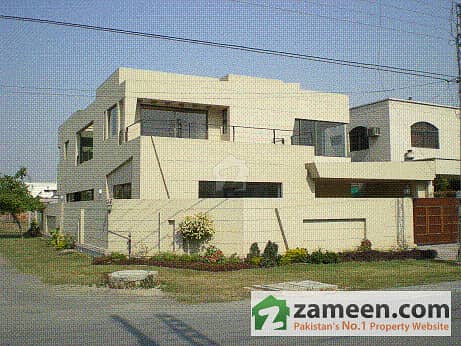 Faheem Designed Bungalow for Sale Faheem Designed Bungalow for Sale