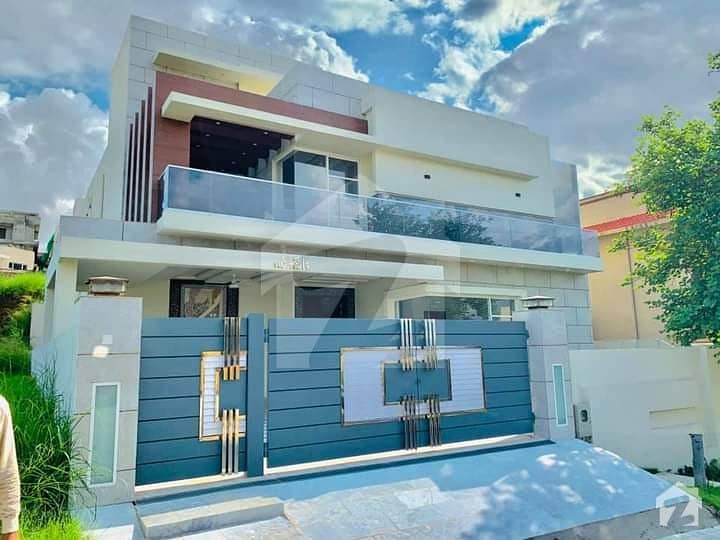 1 Kanal Brand New Luxury Architecture Style Bungalow For Sale