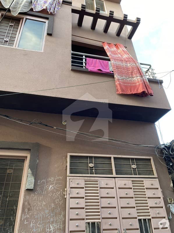 3.5 Marla Seprate Double Storey For Rent