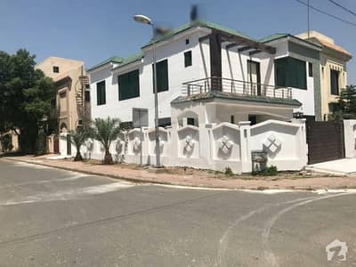 بحریہ ٹاؤن جاسمین بلاک بحریہ ٹاؤن سیکٹر سی بحریہ ٹاؤن لاہور میں 4 کمروں کا 11 مرلہ مکان 2.2 کروڑ میں برائے فروخت۔ بحریہ ٹاؤن جاسمین بلاک بحریہ ٹاؤن سیکٹر سی بحریہ ٹاؤن لاہور میں 4 کمروں کا 11 مرلہ مکان 2.2 کروڑ میں برائے فروخت۔