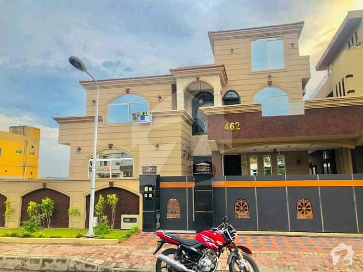 1 Kanal Splendid Bungalow For Sale In Bahria Phase 3