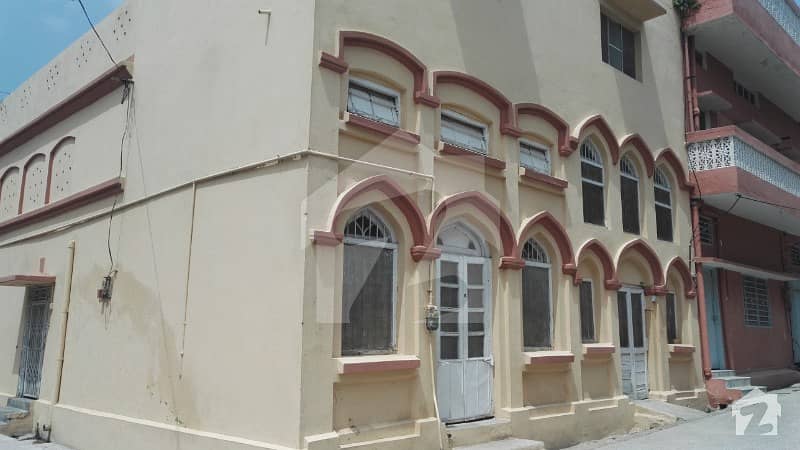 7 Marla Corner House For Sale In Heart Of Attock City