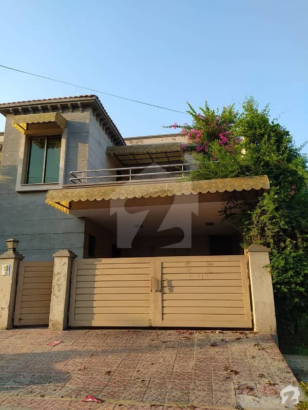 4 Bed Corner House Available For Rent