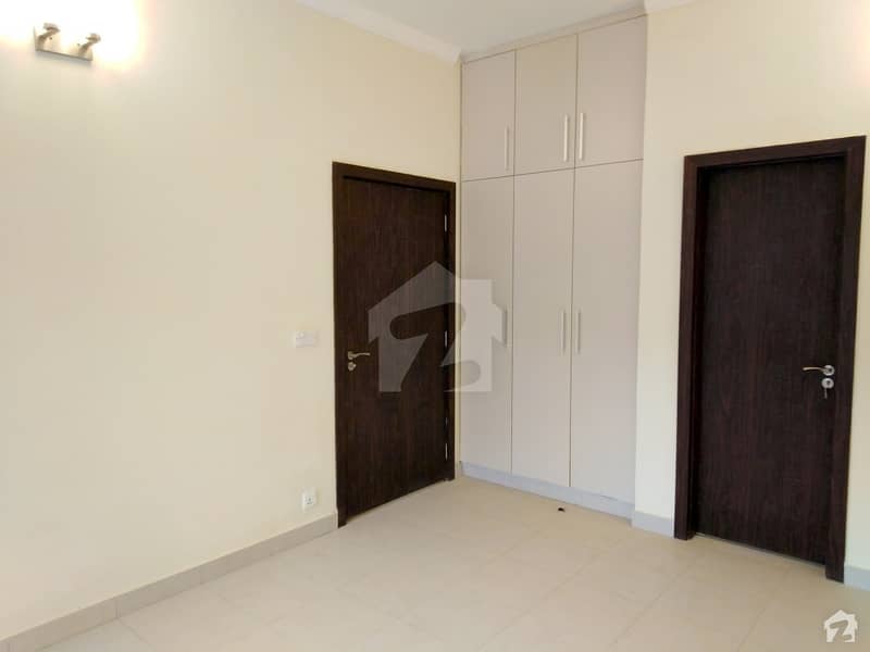2250  Sq_ft Flat In Bahria Apartments - Bahria Town Karachi For Sale