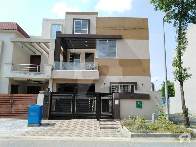 3 Marla House For Sale In Bahria Nasheman