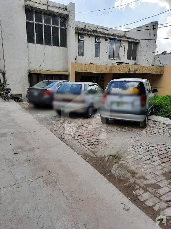 43 Marla Old House For Sale In Gulberg 3