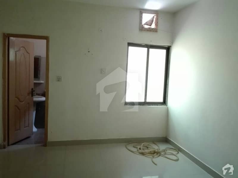 4 Marla Flat Is Available For Rent In Gulbahar Park