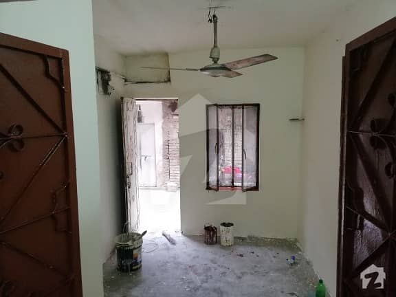 450 Square Feet House Is Available For Sale 450 Square Feet House Is Available For Sale