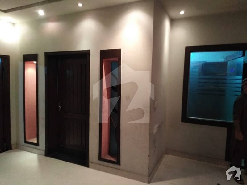 2250 Square Feet House In Johar Town For Rent
