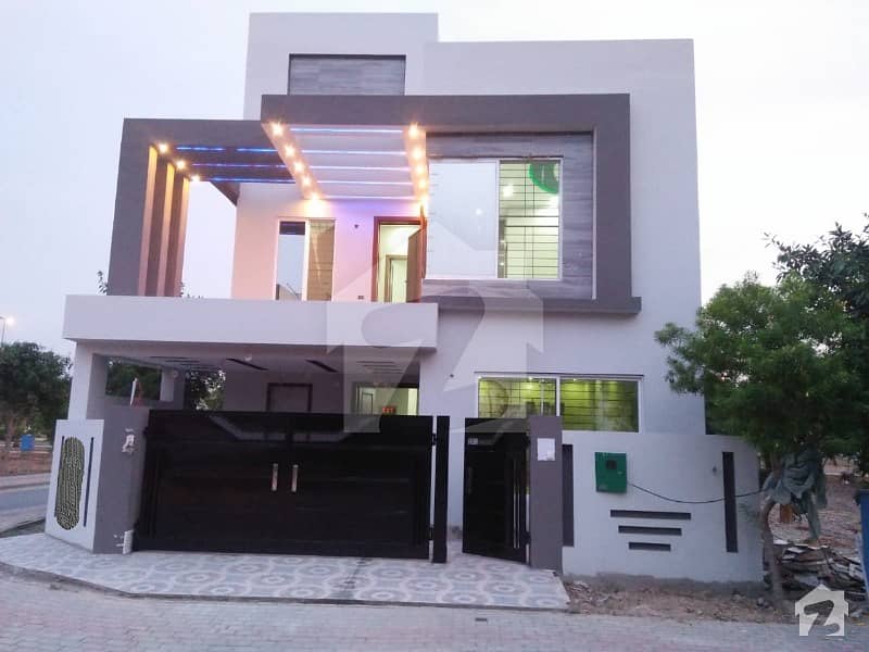 House Is Available For Sale In Bahria Town