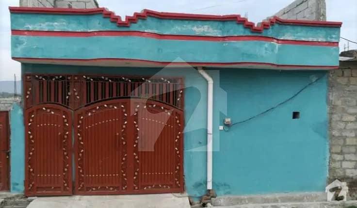 سراےٗ خربوزہ اسلام آباد میں 3 کمروں کا 5 مرلہ مکان 15 ہزار میں کرایہ پر دستیاب ہے۔