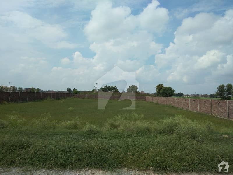 Farmhouse Land For Sale On Barki Road