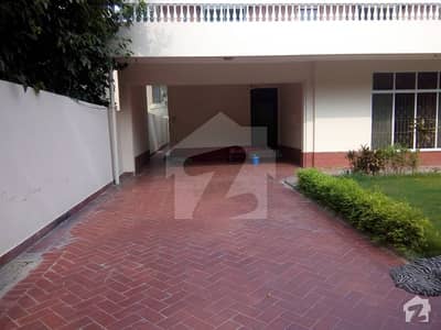 24 Marla Peaceful Location Renovated House 24 Marla Peaceful Location Renovated House