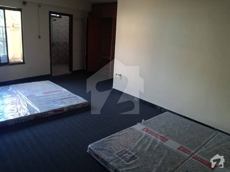 Room For Rent Quaid E Azam Hostel Imdc