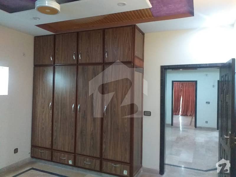 Excellent Location 10 Marla Upper Portion Available For Rent In Jasmine Block