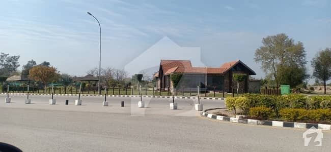 1 Kanal Plot Next to Park) Block M3 for sale on Cheap Price. 1 Kanal Plot Next to Park) Block M3 for sale on Cheap Price.