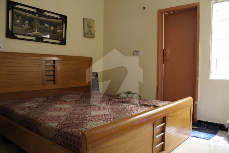 نارتھ کراچی کراچی میں 6 کمروں کا 6 مرلہ مکان 2.38 کروڑ میں برائے فروخت۔