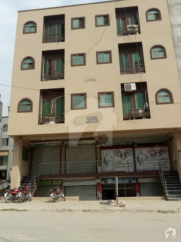 Flat Of 625 Square Feet In Pakistan Town Is Available For Sale