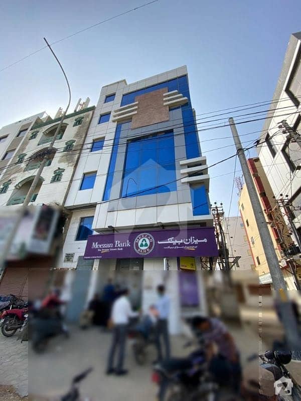 Main Ittehad Meezan Bank Near Muslim Commercial Second Floor Flat For Rent