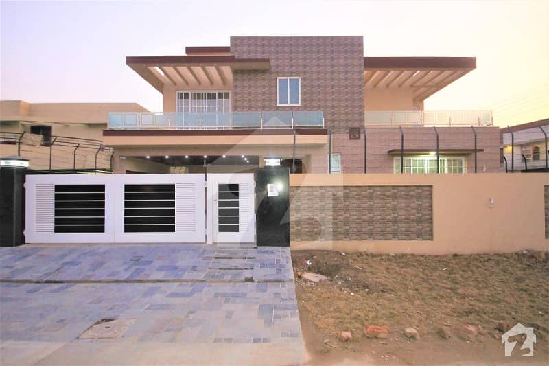 23 Marla Acs Cottons Luxurious Brand New House With Full Basement For Rent In Dha Phase 4