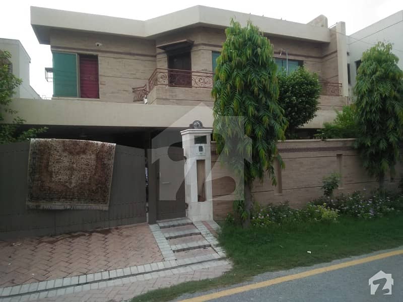 Punjab Coop Housing Society 2250  Square Feet House Up For Rent