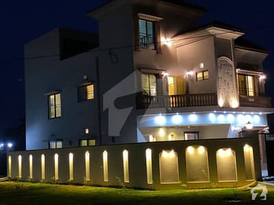 10 Marla 6 Bedroom Triple Storey Brand New Corner House For Sale 10 Marla 6 Bedroom Triple Storey Brand New Corner House For Sale