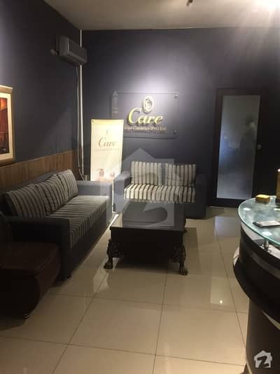 Gulberg Office For Sale