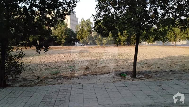 1 Kanal Residential Plot Prime Location For Sale In Bahria Town Lahore