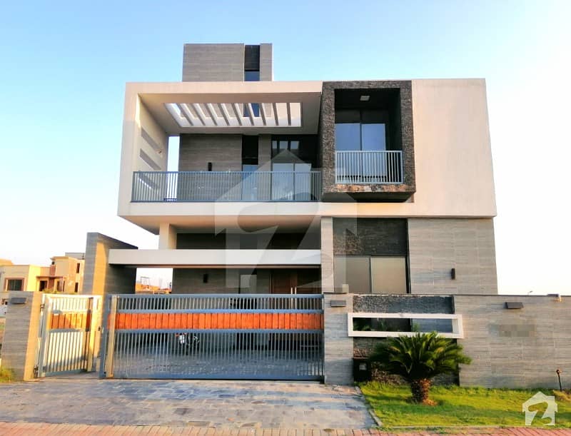 Stylish 20Marla House For Sale In Bahria Town
