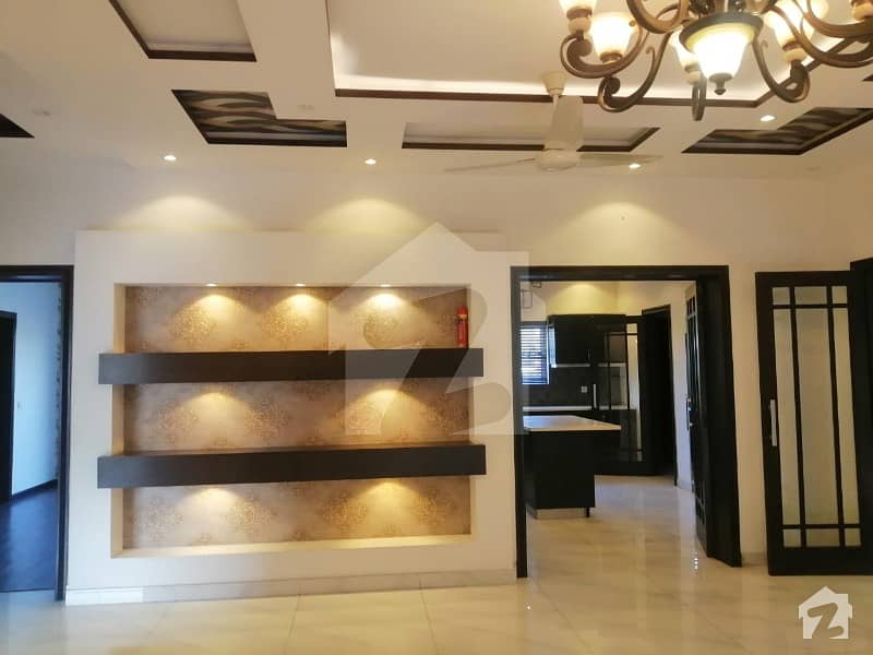 ایڈن سٹی ایڈن لاہور میں 5 کمروں کا 1 کنال مکان 1 لاکھ میں کرایہ پر دستیاب ہے۔