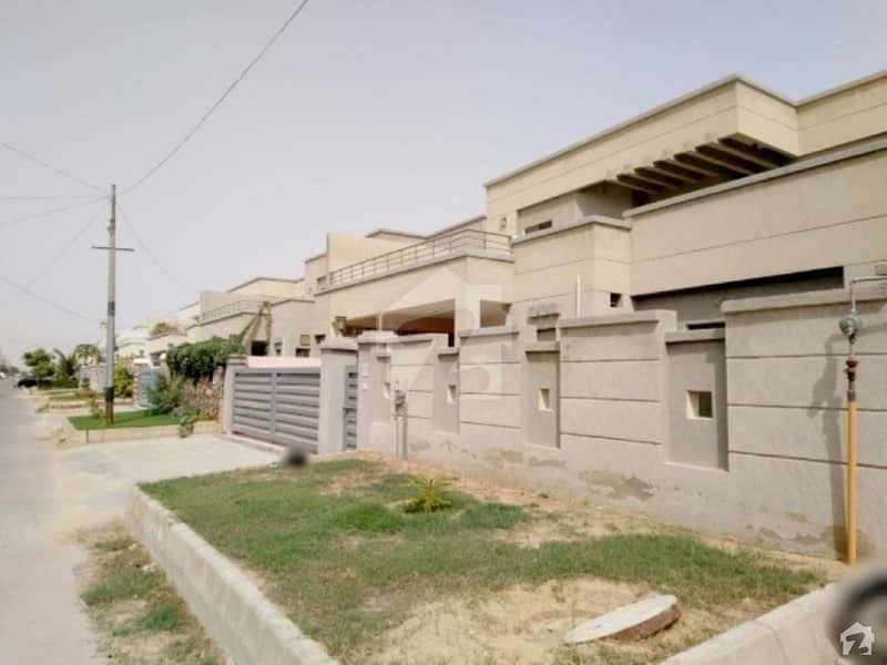 500 Square Yards House Up For Sale In Cantt