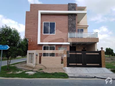 Beautiful New 6.3 Marla Corner House Near Park For Sale In Citi Housing Society