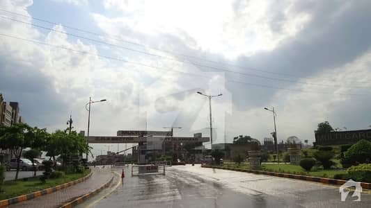 40X80 Plot For Sale On Investor Rate in Block E 40X80 Plot For Sale On Investor Rate in Block E