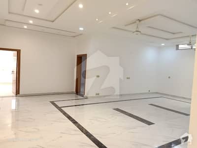 Brand New Lavish 1 Kanal Basement For Rent Brand New Lavish 1 Kanal Basement For Rent