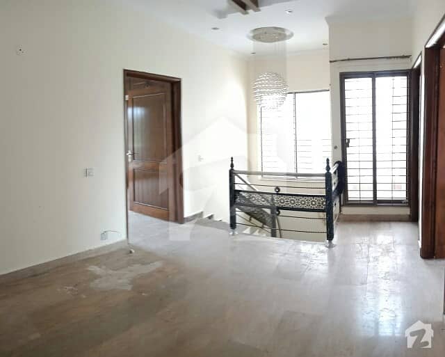 Dha Phase 1  P Block  Only One Single Bed