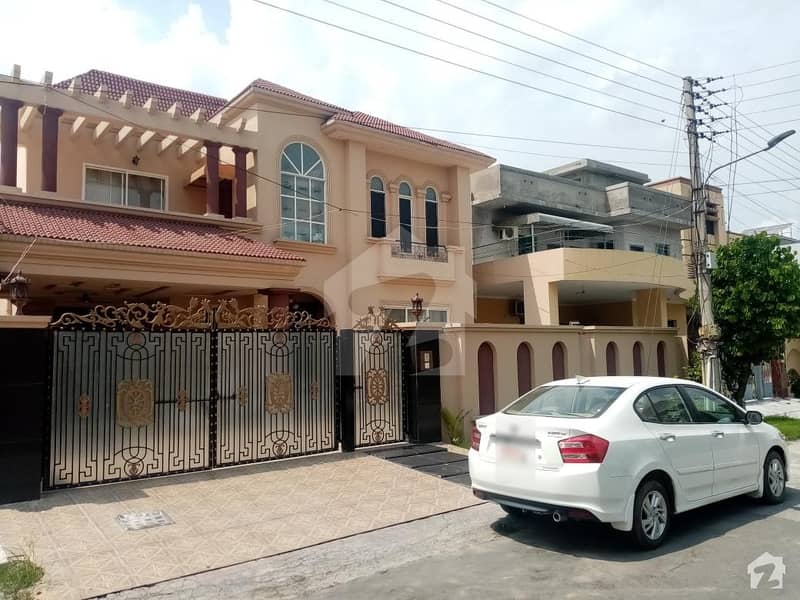 DC Colony House Sized 1 Kanal For Sale