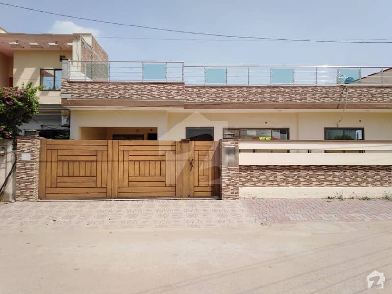 Perfect 16 Marla House In Khan Village For Sale