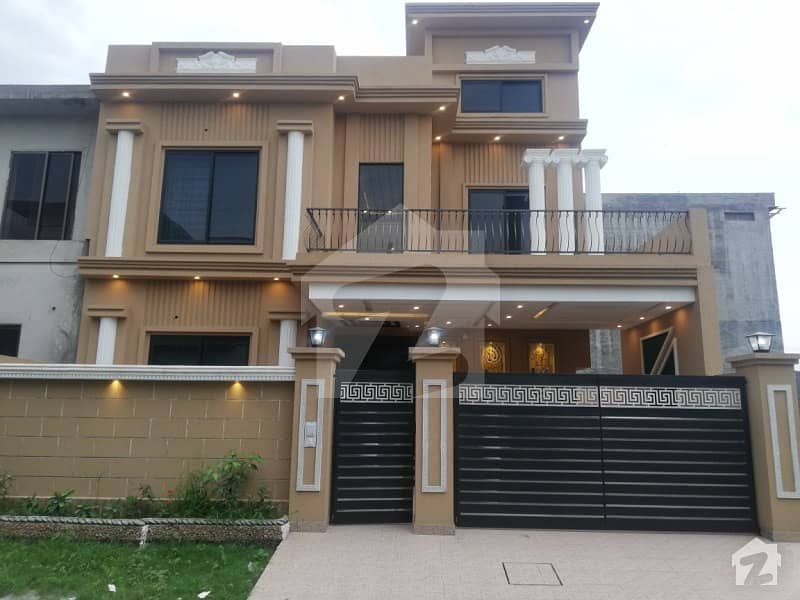 10 Marla Brand New House For Sale In D Block Of Garden Town Gujranwala