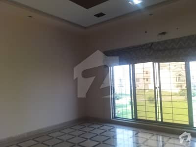 10 Marla Used Upper Portion For Rent In Reasonable Price At Very Hot Location