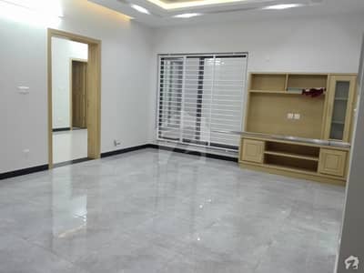 5 Marla Lower Portion Up For Rent In Shaheen Town