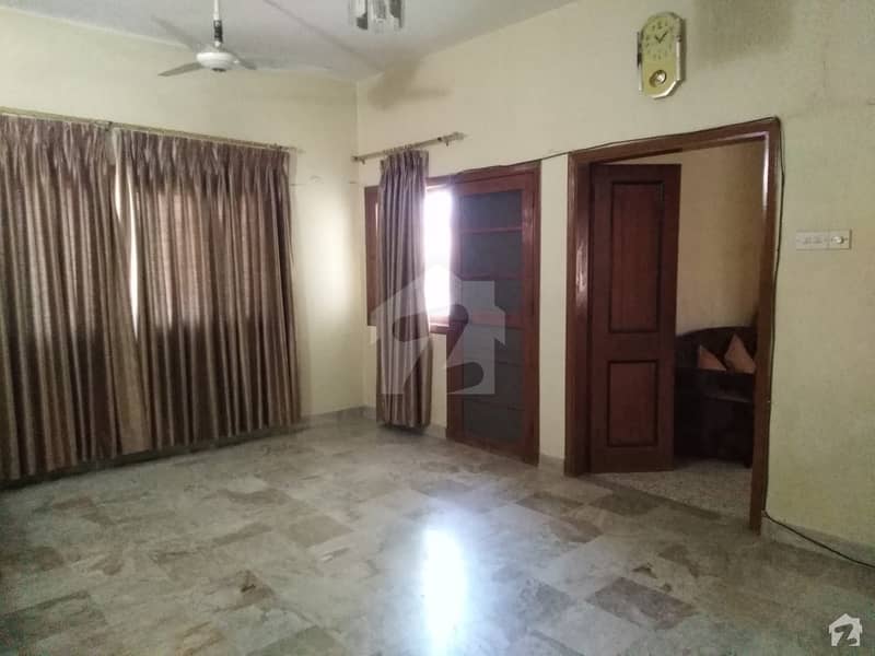 500 Square Yards Upper Portion In Central DHA Defence For Rent