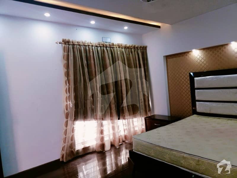 گرین ایوینیو ہاؤسنگ سوسائٹی کینٹ لاہور میں 3 کمروں کا 5 مرلہ مکان 1.05 کروڑ میں برائے فروخت۔