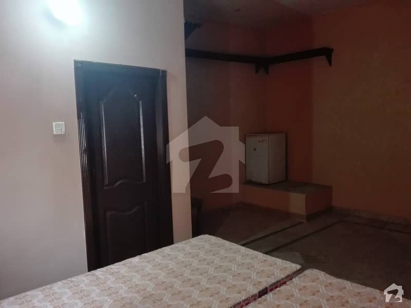 Flat Sized 1125 Square Feet Is Available For Rent In Saeed Colony