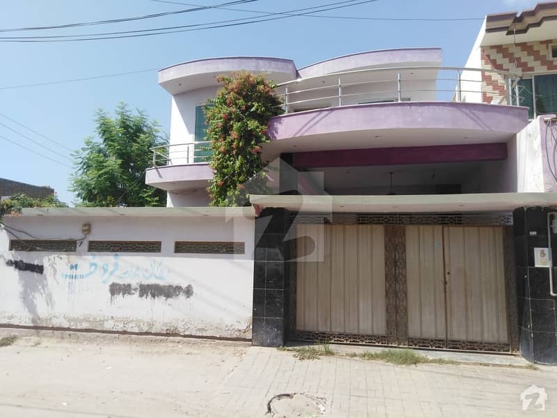 2250  Square Feet House Situated In Cheema Town For Sale