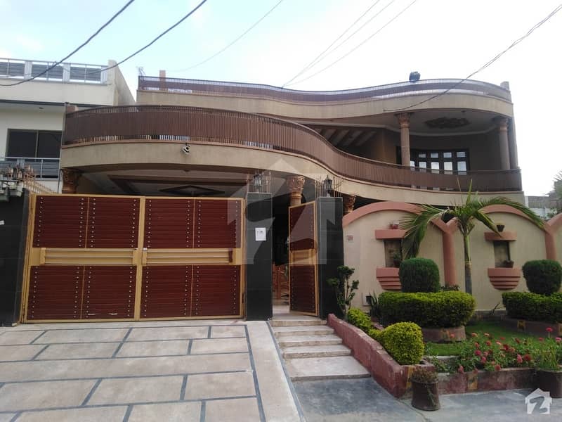 1 Kanal House In Hayatabad For Sale