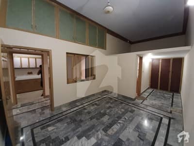 عثمان ٹاؤن گوجرہ میں 2 کمروں کا 6 مرلہ مکان 90 لاکھ میں برائے فروخت۔