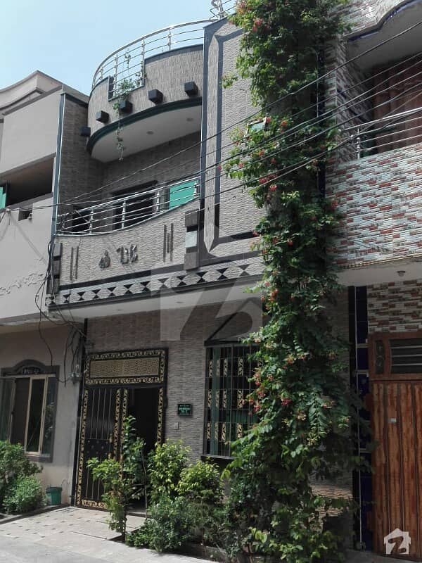 شاہدرہ لاہور میں 4 کمروں کا 3 مرلہ مکان 75 لاکھ میں برائے فروخت۔