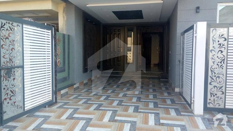 5 Marla Like A New House For Rent In AA Block Bahria Town Lahore
