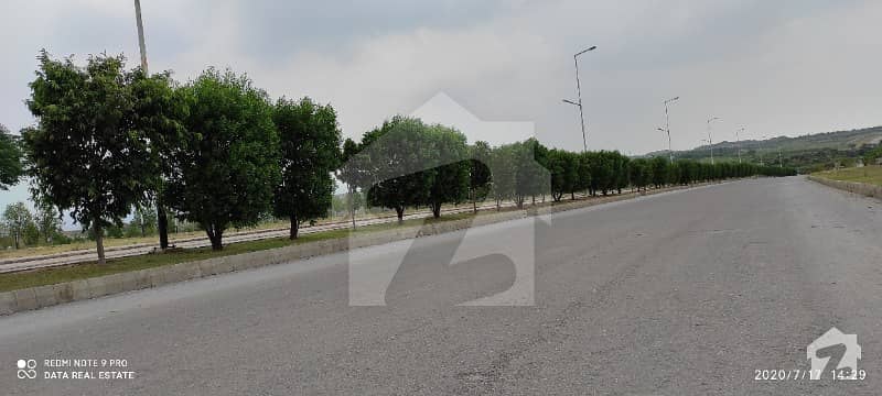 4  Marla Commercial Plot Available For Sale Main Express Way