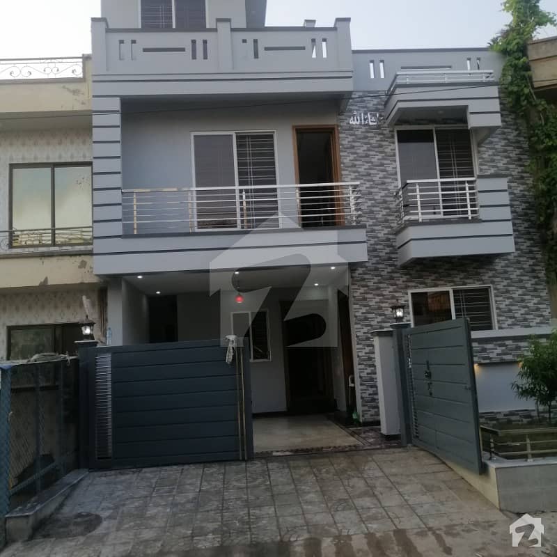 Brand New Sun Facing 8 Marla House For Sale In G13